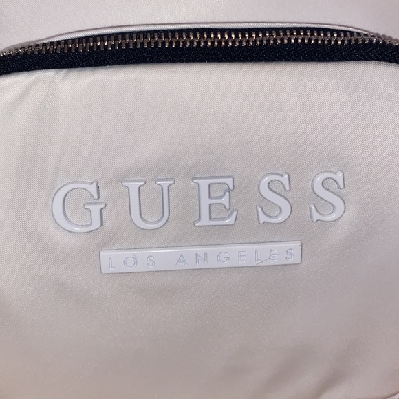 Guess Small backpack - Picture 2 of 6